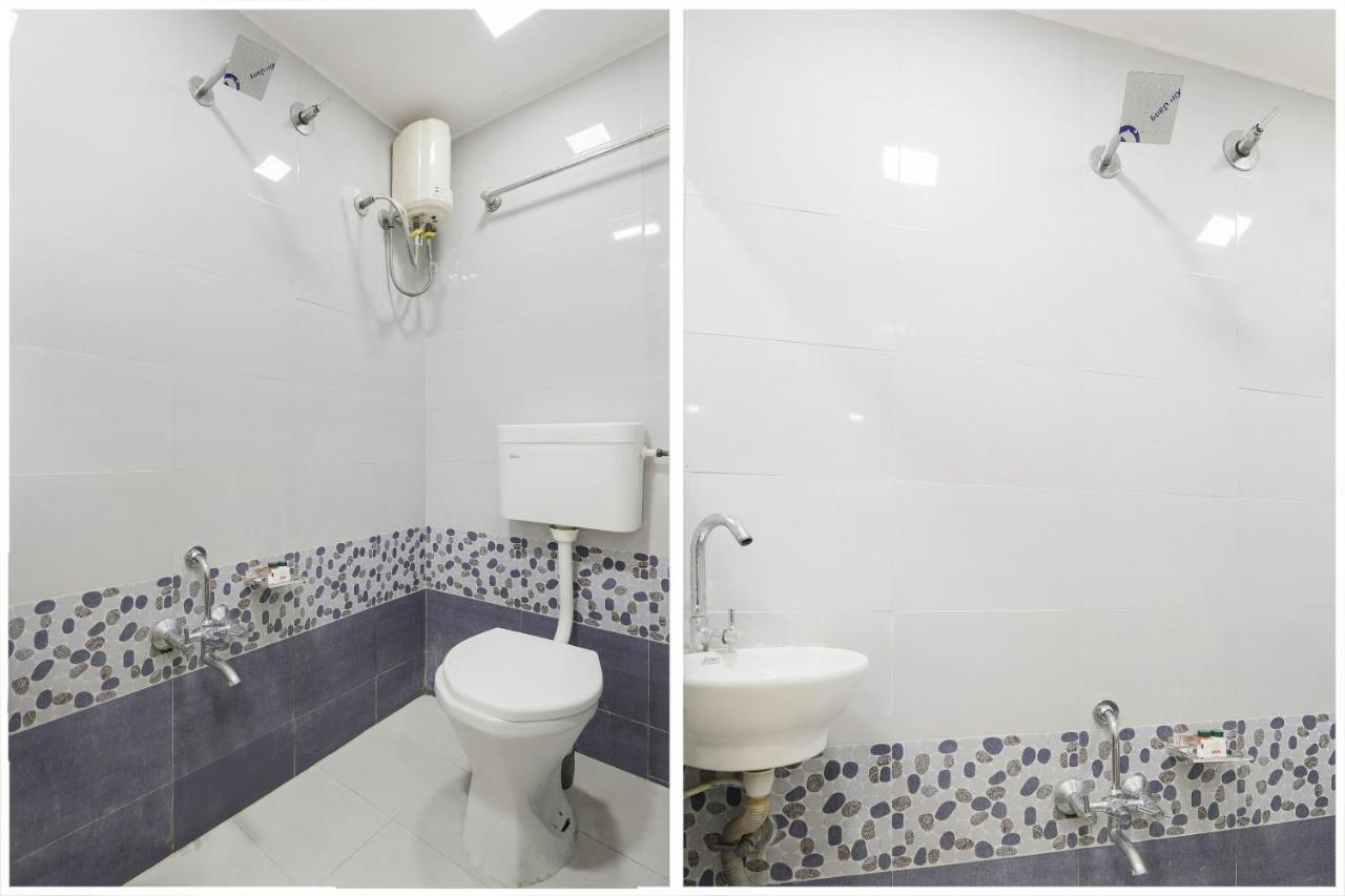 Oyo Hotel D Veeray Ahmedabad Eksteriør bilde